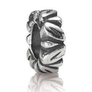 Pandora Leaf Spacer Charm – Retired Sterling Silver Bead